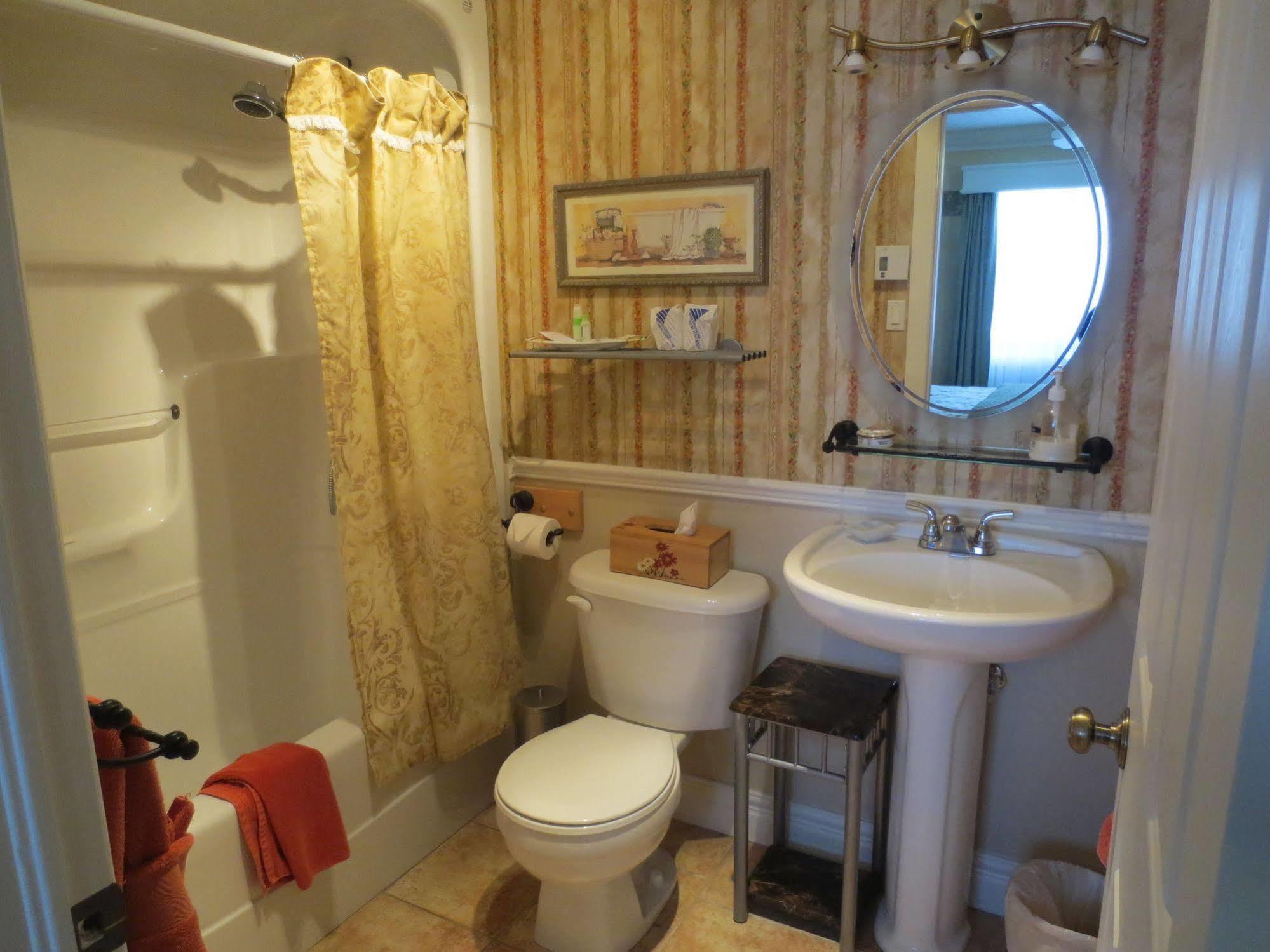 Au Nidaigle Bed & Breakfast Saint-Basile Exterior photo